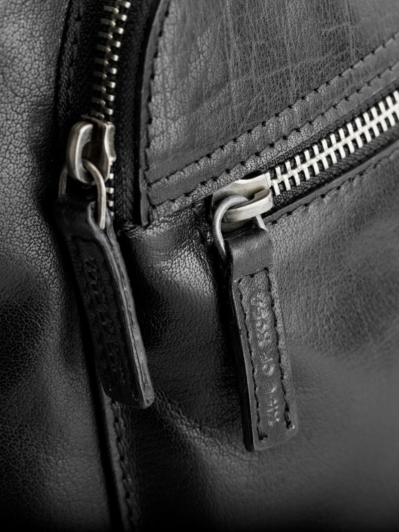bolongaro trevor leather grain backpack Black Leather Backpack for Women - Mari - Compact and Stylish