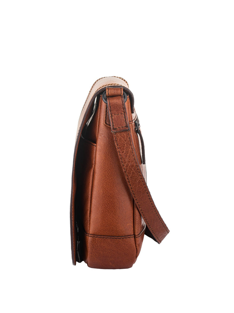 Claudio Ferrici crossbody tas 22071 Pelle Vechia - House of BagZ Bonnier Lederwaren Claudio Ferrici crossbody tas 22071 Pelle Vechia - House of BagZ Bonnier Lederwaren